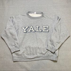 Yale University Crewneck